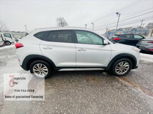 2017 Hyundai TUCSON SE Plus