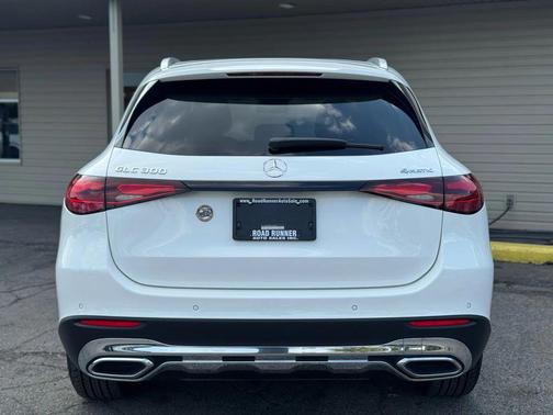 2024 Mercedes-Benz GLC 300 4MATIC