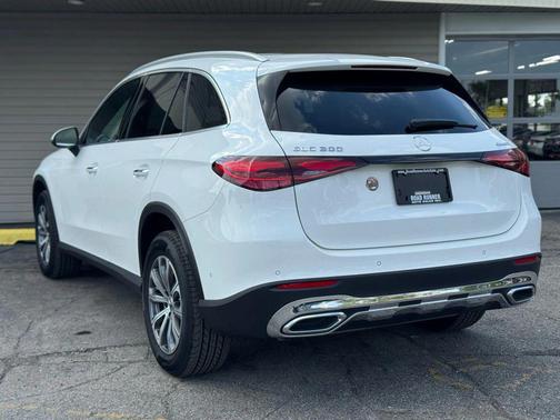 2024 Mercedes-Benz GLC 300 4MATIC