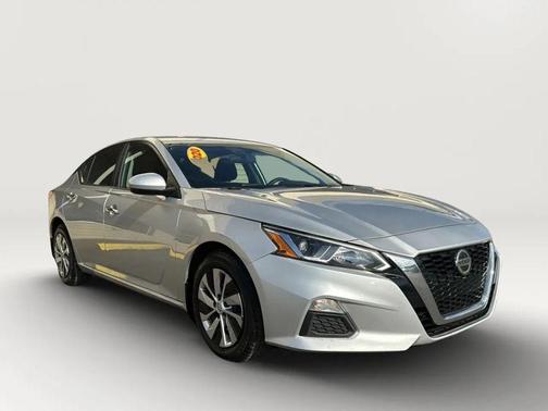 2020 Nissan Altima S FWD