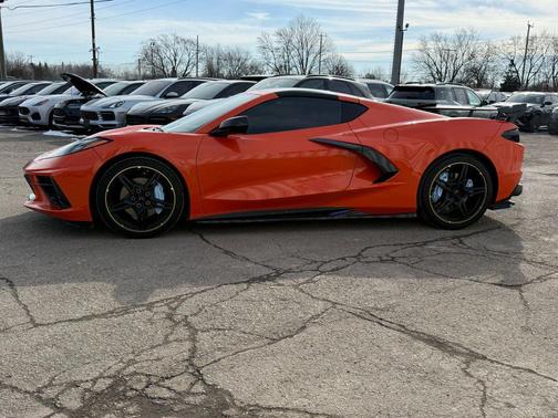 2020 Chevrolet Corvette Stingray w/3LT