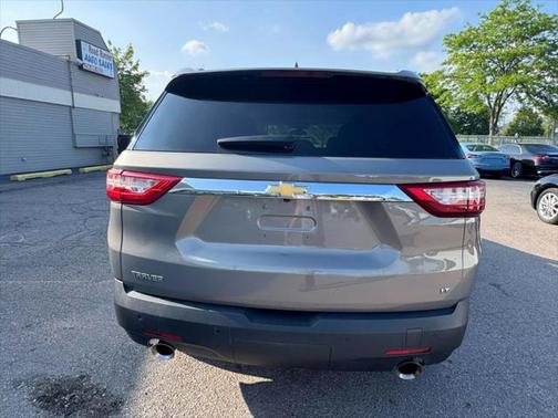 2018 Chevrolet Traverse LT Cloth