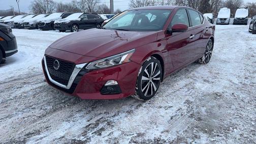 2023 Nissan Altima SR Intelligent AWD