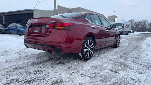 2023 Nissan Altima SR Intelligent AWD