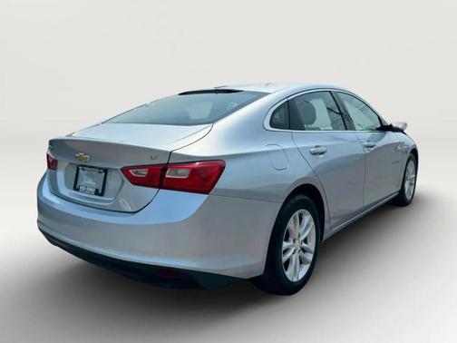 2017 Chevrolet Malibu 1LT