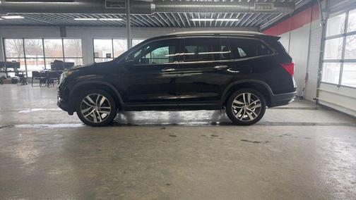 2018 Honda Pilot Touring