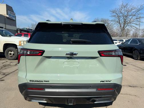2025 Chevrolet Equinox AWD ACTIV