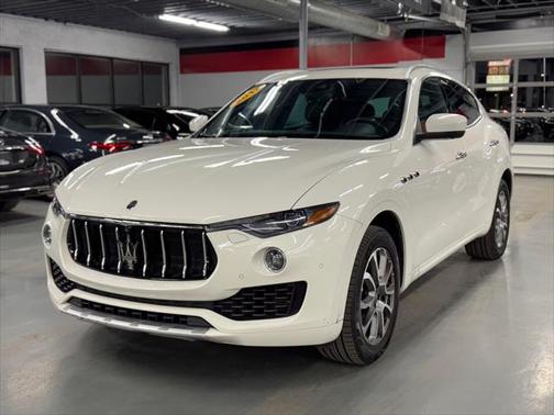 2017 Maserati Levante Base