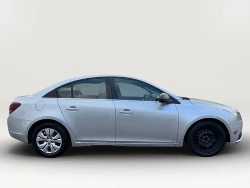 2012 Chevrolet Cruze LS