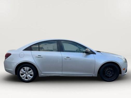 2012 Chevrolet Cruze LS