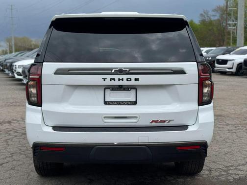Summit White 2021 Chevrolet Tahoe 4WD RST