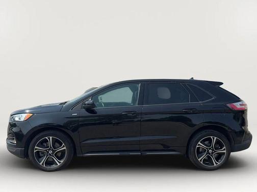 2022 Ford Edge ST Line