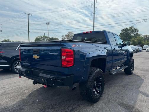 2018 Chevrolet Silverado 1500 2LT