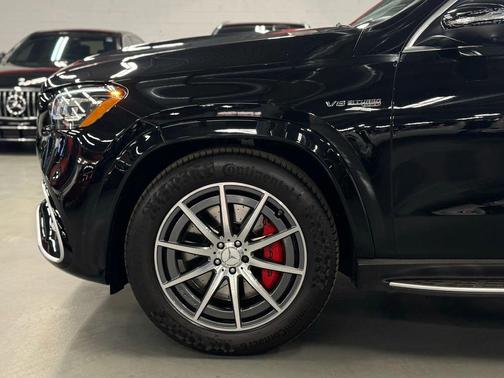 2024 Mercedes-Benz AMG GLS 63 Base