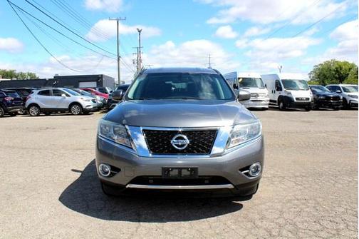 2016 Nissan Pathfinder Platinum