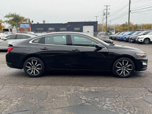 2023 Chevrolet Malibu RS