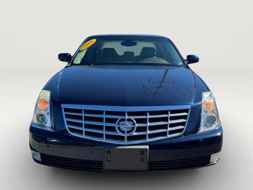 2006 Cadillac DTS Base