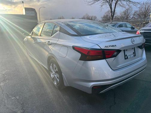 2024 Nissan Altima S FWD