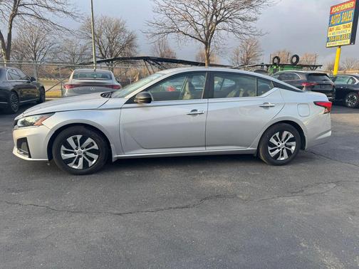 2024 Nissan Altima S FWD