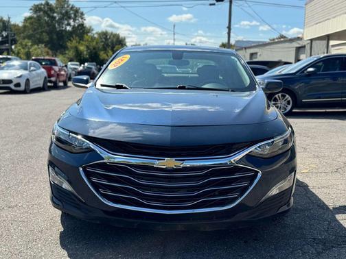 2021 Chevrolet Malibu FWD LT