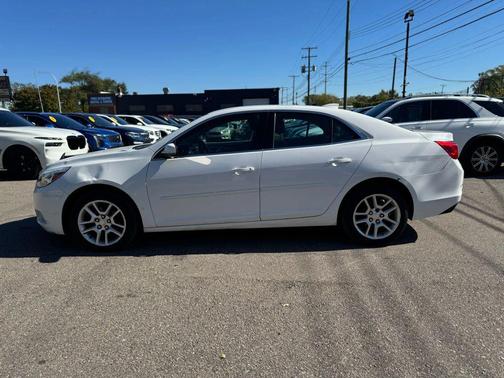 2015 Chevrolet Malibu 1LT