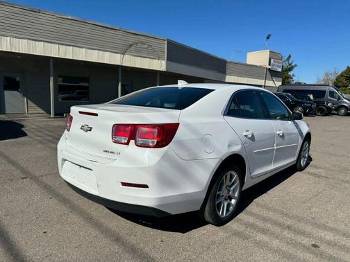 2015 Chevrolet Malibu 1LT