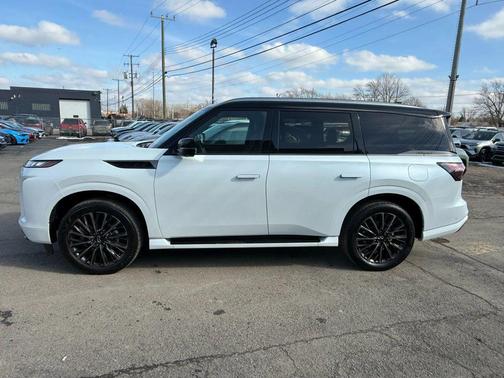 2025 INFINITI QX80 AUTOGRAPH AWD