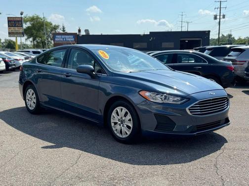 BLUE 2019 Ford Fusion SE