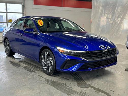 2025 Hyundai ELANTRA HEV Limited