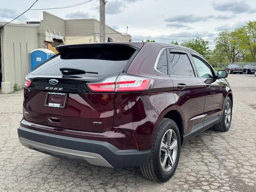 Burgundy Velvet Metallic Tinted Clearcoat 2022 Ford Edge SEL