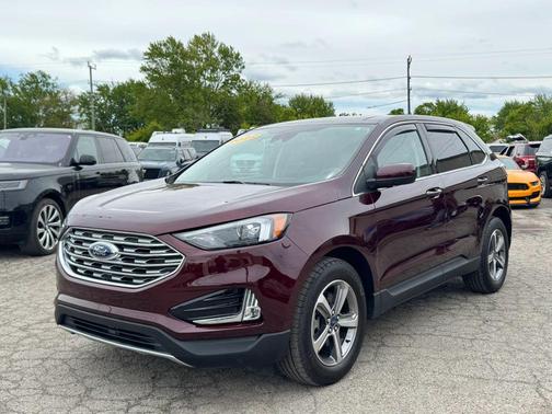 Burgundy Velvet Metallic Tinted Clearcoat 2022 Ford Edge SEL