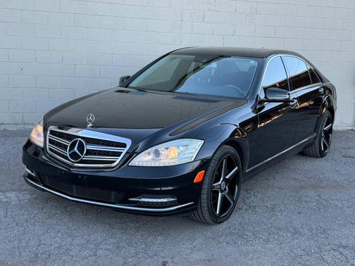 BLACK 2010 Mercedes-Benz S-Class 4MATIC