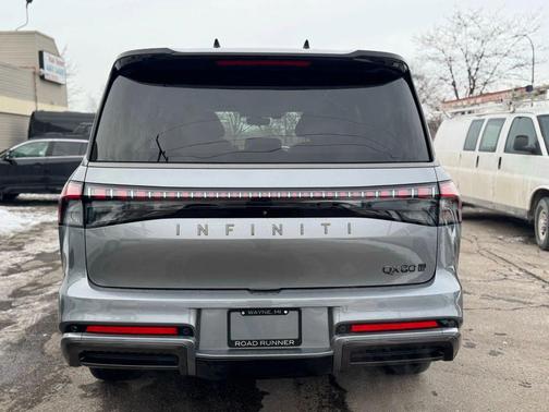 2025 INFINITI QX80 AUTOGRAPH AWD