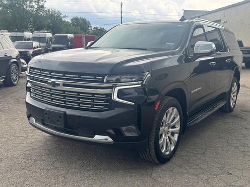 Black 2022 Chevrolet Suburban Premier