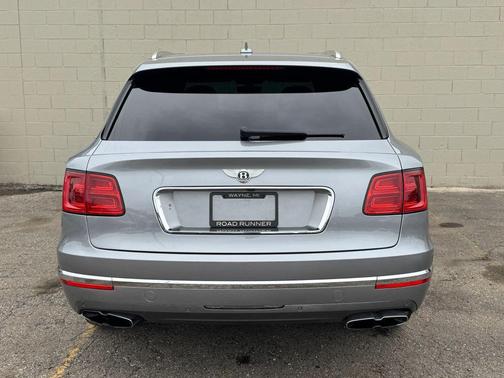 GRAY 2020 Bentley Bentayga V8