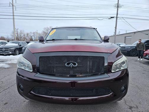 2011 INFINITI QX56 Base