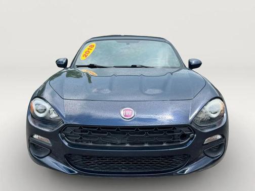 2018 FIAT 124 Spider Base