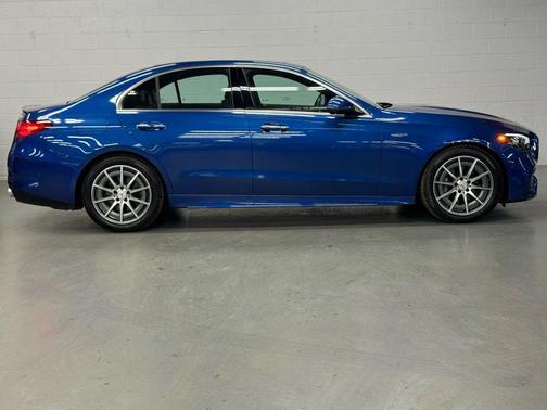 2023 Mercedes-Benz AMG C 43 4MATIC