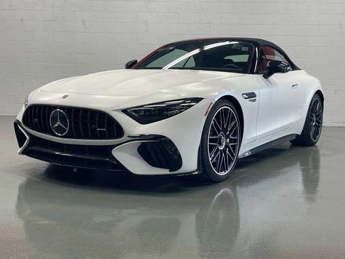2022 Mercedes-Benz AMG SL 63 Base