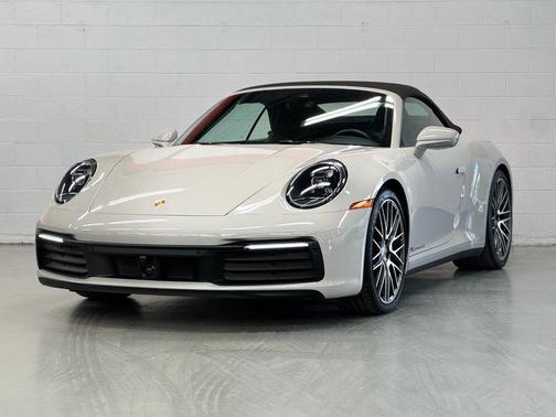 2022 Porsche 911 Carrera 4S Cabriolet