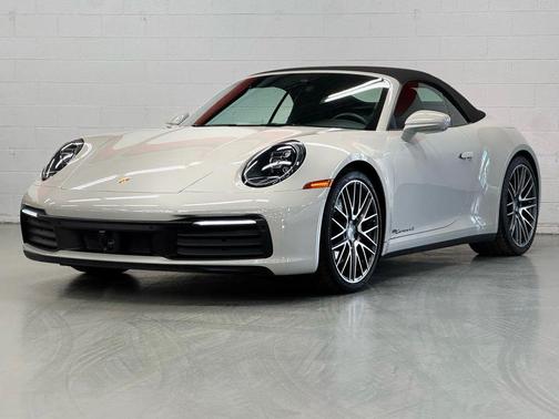 2022 Porsche 911 Carrera 4S Cabriolet