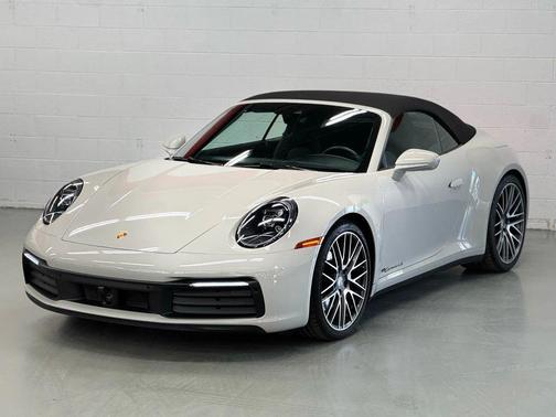 2022 Porsche 911 Carrera 4S Cabriolet
