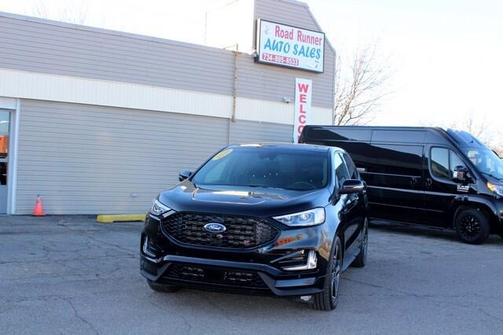 Agate Black 2020 Ford Edge ST