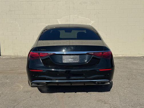 BLACK 2022 Mercedes-Benz S-Class 4MATIC
