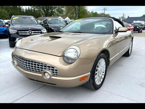2005 Ford Thunderbird Deluxe