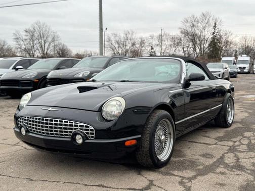 2005 Ford Thunderbird Deluxe