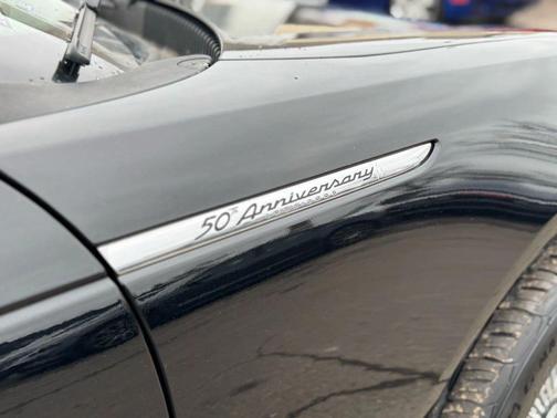 2005 Ford Thunderbird Deluxe