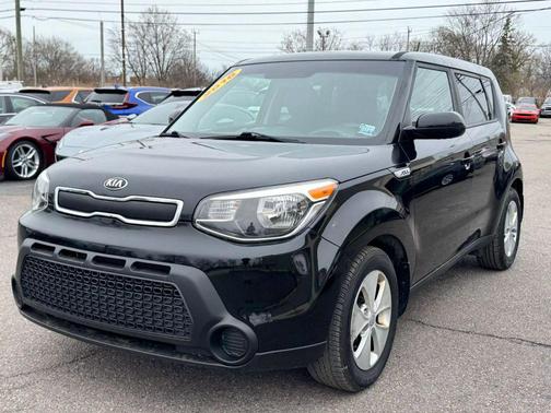 2016 Kia Soul Base