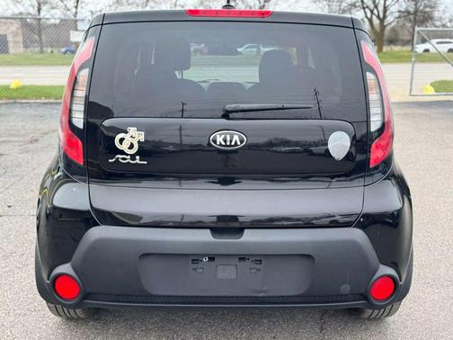 2016 Kia Soul Base