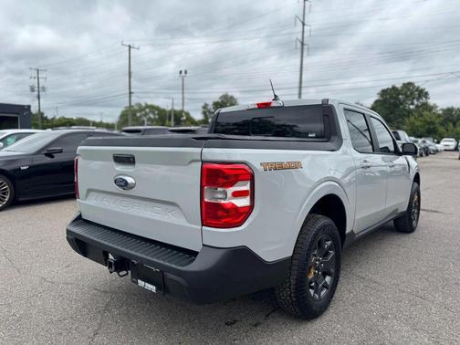 2023 Ford Maverick Lariat
